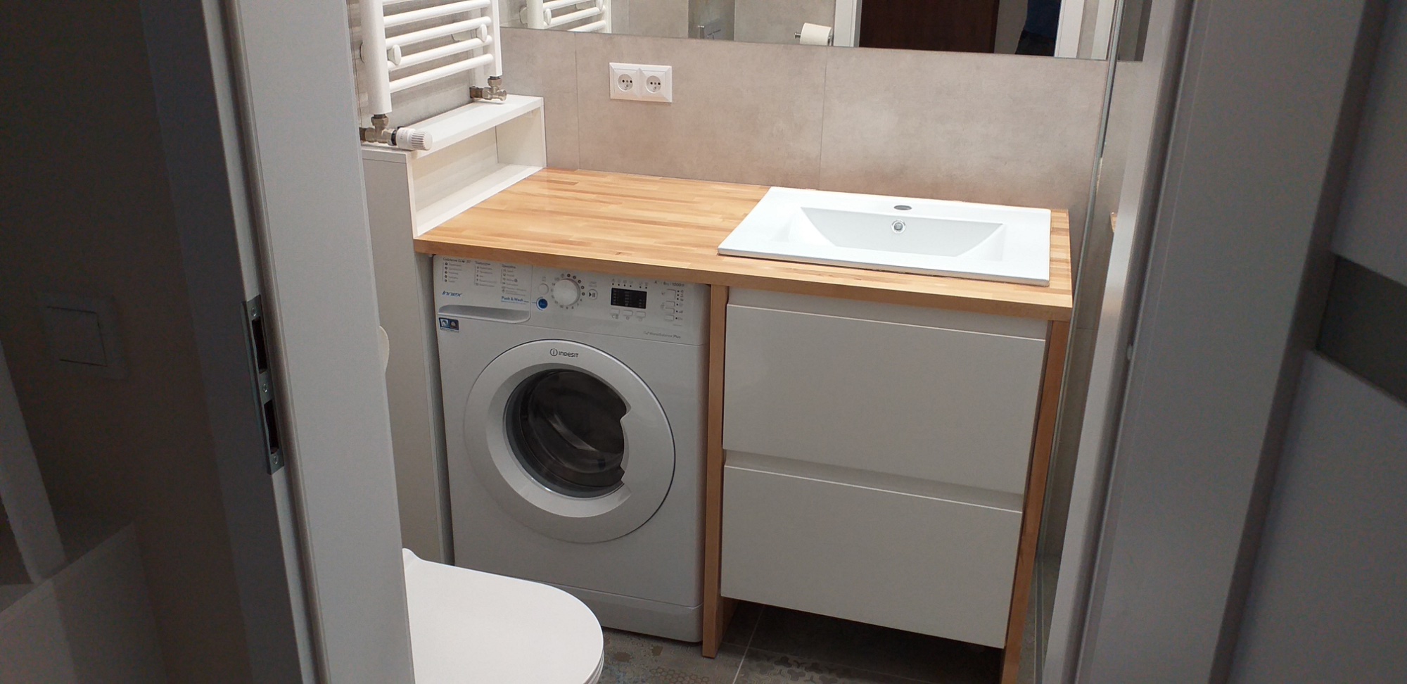 Łazienka z pralką